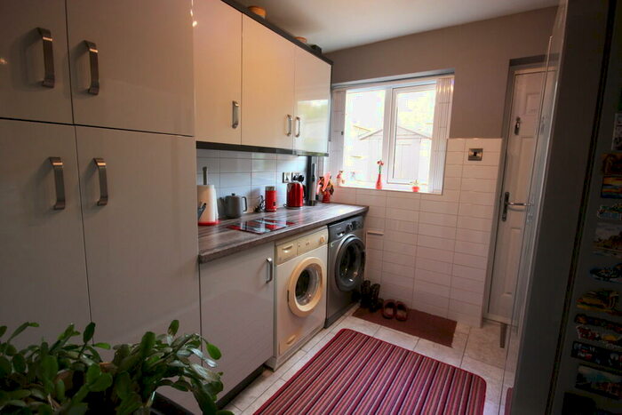 4 Bedroom Detached House For Sale In Coalpit Hill, Talke, Stoke-on-Trent, ST7