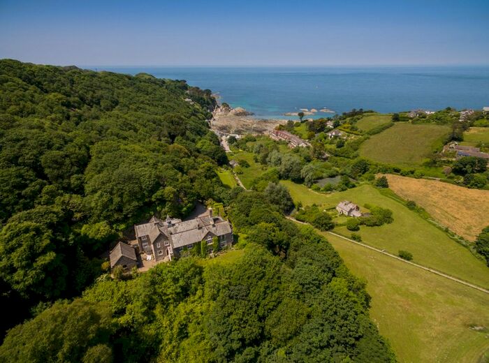 7 Bedroom Detached House For Sale In Lee, Ilfracombe, Devon, EX34