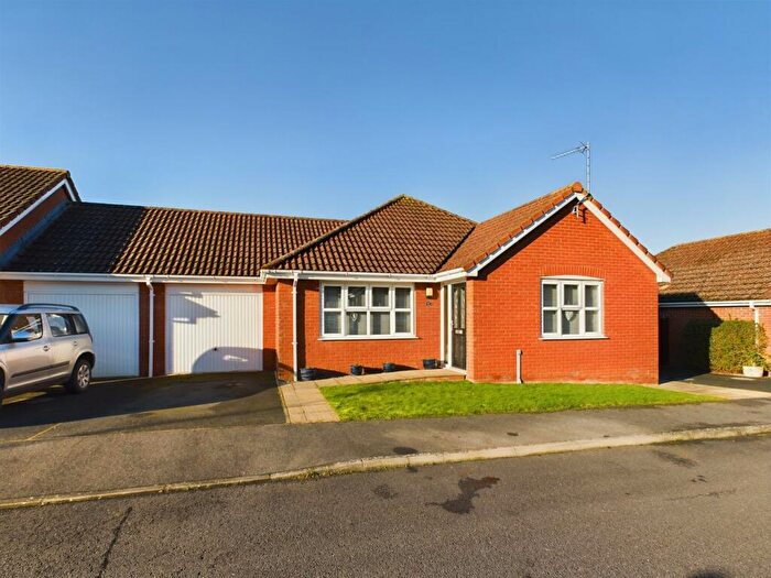 2 Bedroom Detached Bungalow For Sale In Tinkers Way, Downham Market, PE38