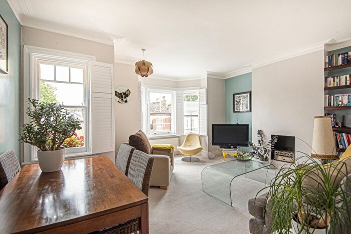 2 Bedroom Property To Rent In Casewick Road, West Norwood, London, SE27