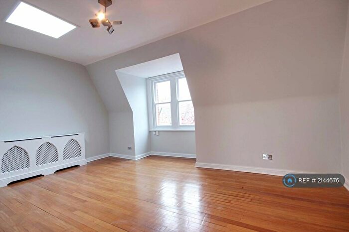 1 Bedroom Flat To Rent In Gladsmuir Road, London, N19