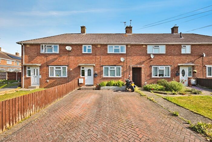 3 Bedroom Terraced House For Sale In Stiby Road, Yeovil, Somerset, BA21