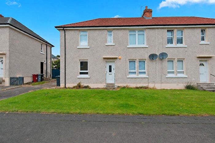 2 Bedroom Flat For Sale In Waverley Crescent, Hamilton, ML3