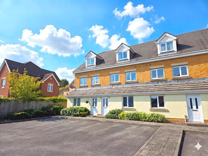 2 Bedroom Maisonette For Sale In Titchfield Grange, Titchfield Common, PO15