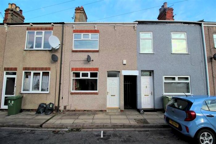 2 Bedroom Terraced House To Rent In Crescent Street, Grimsby, DN31