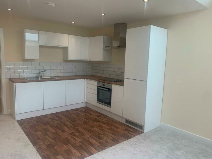 1 Bedroom Flat To Rent In South Street, Ilkeston, DE7