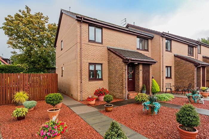 2 Bedroom Flat For Sale In Thornly Park Gardens, Paisley, PA2