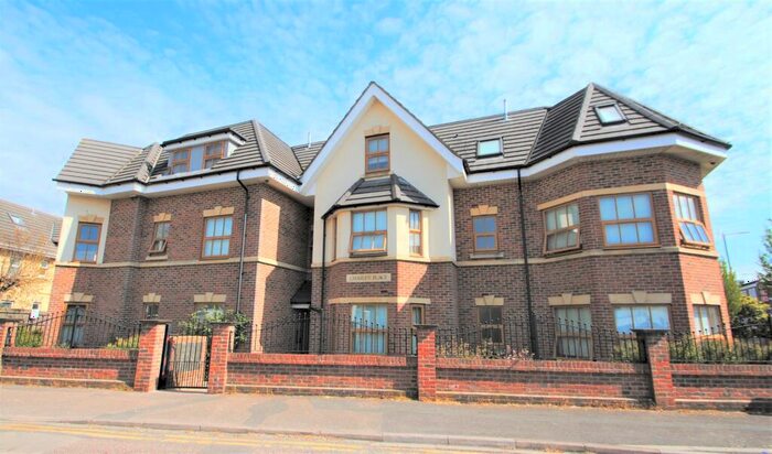 1 Bedroom Flat To Rent In Chailey Place, B Methuen Close, Bournemouth, BH8