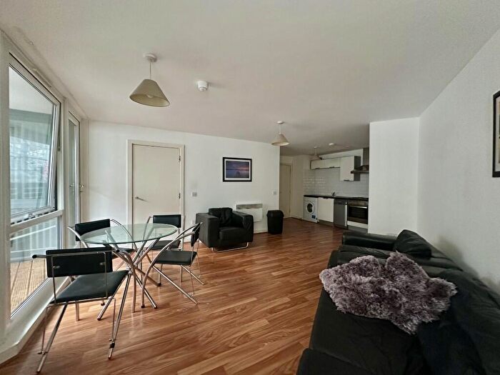 2 Bedroom Flat For Sale In Flat, The Life Building, Boston Street, Manchester, Greater Manchester, M15