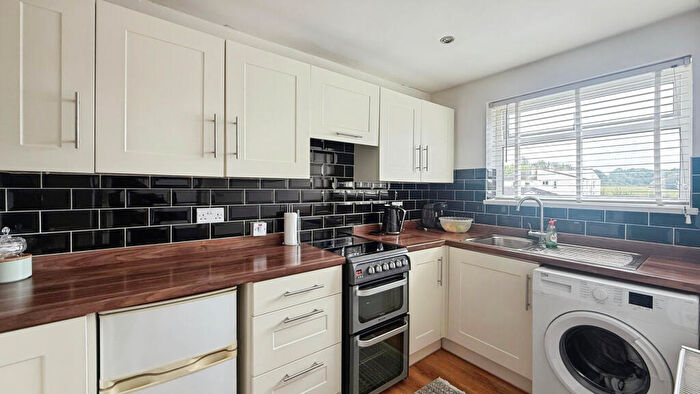 1 Bedroom Flat For Sale In Flat, Oak Court, Pinkhams Twist, Bristol, BS14