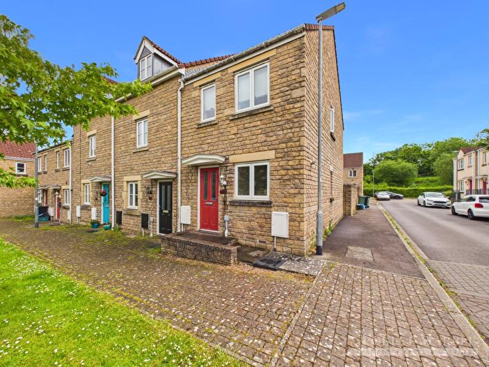 2 Bedroom End Of Terrace House For Sale In Marleys Way, Frome, BA11