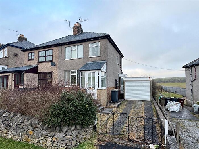 3 Bedroom Semi Detached House For Sale In School Road, Peak Dale, Buxton, SK17