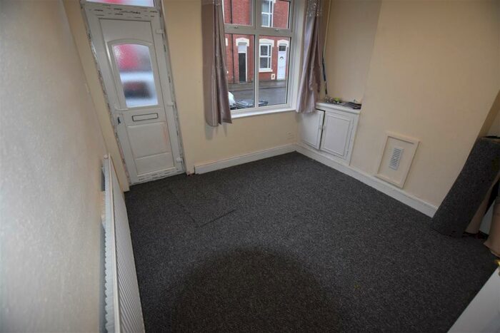 2 Bedroom Terraced House To Rent In Kensington Street, Leicester, LE4
