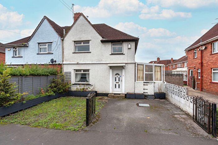 3 Bedroom Semi Detached House For Sale In Minehead Road, Knowle, Bristol, BS4