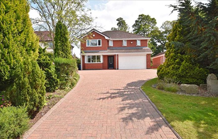 5 Bedroom Detached House For Sale In Winchester Avenue, Duxbury, Chorley, PR7