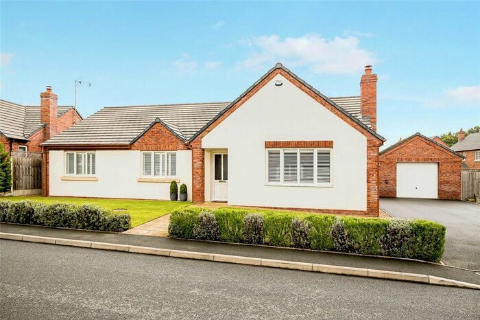 3 Bedroom Bungalow For Sale In Ralphs Drive, West Felton, Oswestry, Shropshire, SY11