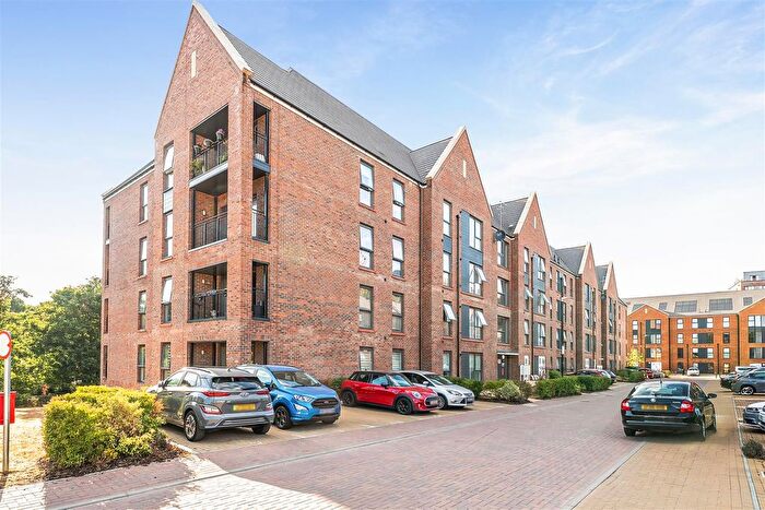 1 Bedroom Flat For Sale In Mill Lane, Maidstone, ME14