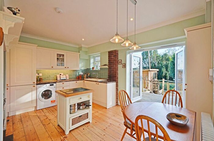 2 Bedroom Cottage For Sale In Tarrandean Lane, Perranwell Station, TR3