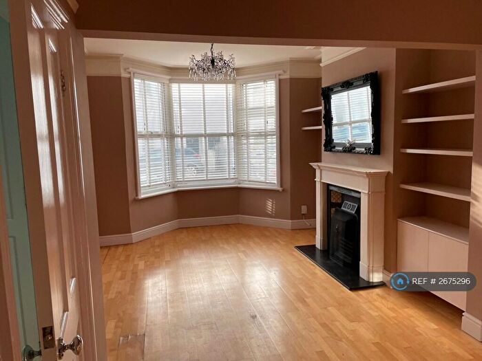 3 Bedroom Terraced House To Rent In Shakespeare St, Hove, BN3