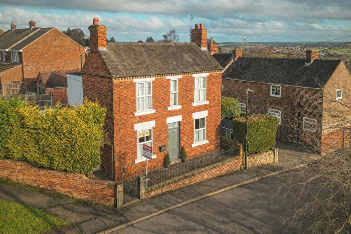 3 Bedroom Detached House For Sale In Mellors Lane, Holbrook, DE56