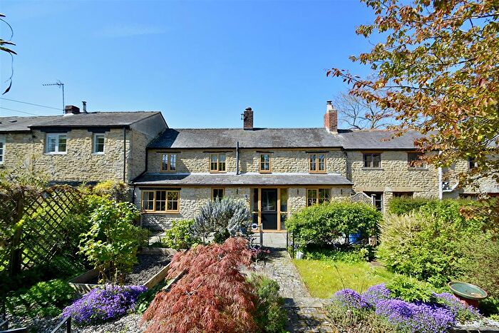 2 Bedroom Terraced House For Sale In Chapel Row, Souldern, OX27