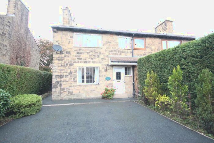 3 Bedroom End Of Terrace House To Rent In Manor Crescent, Pool In Wharfedale, LS21
