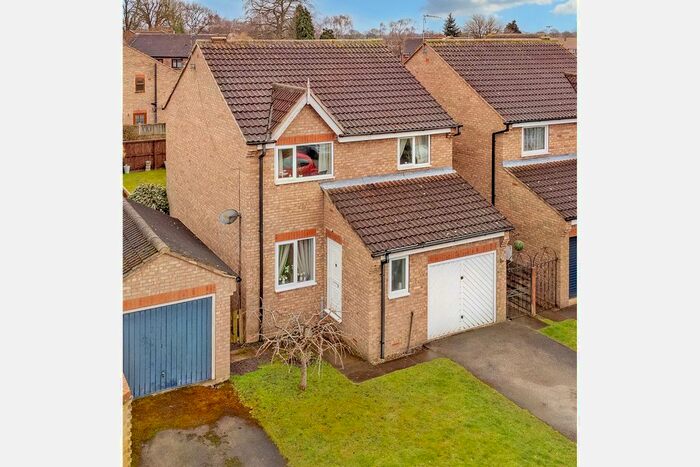 3 Bedroom Detached House For Sale In Charles Wesley Drive, Brayton, Selby, YO8