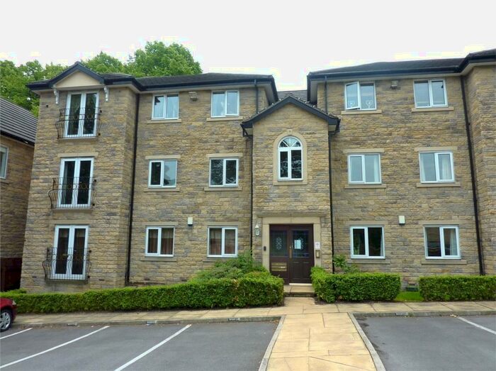2 Bedroom Apartment To Rent In Dunstan Grove, Cleckheaton, BD19
