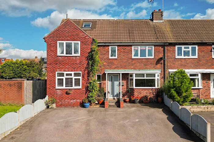 5 Bedroom Semi-detached House For Sale In Mount Pleasant Road, Repton, Derby, DE65
