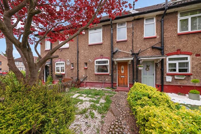 3 Bedroom Terraced House For Sale In Hesperus Crescent, London, E14