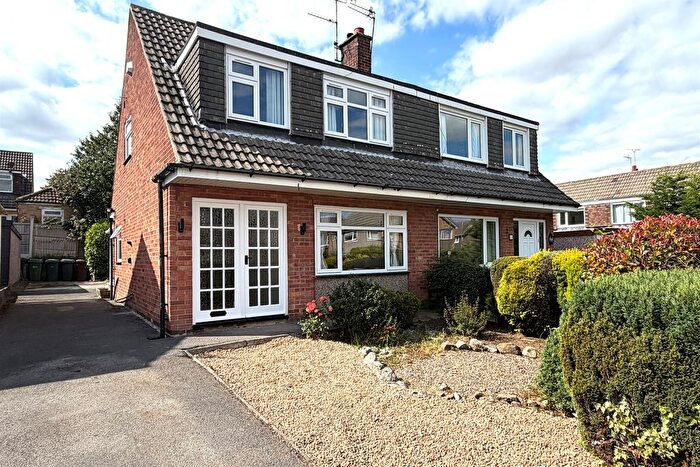 3 Bedroom Semi-Detached House For Sale In Linton Drive, Leeds, LS17