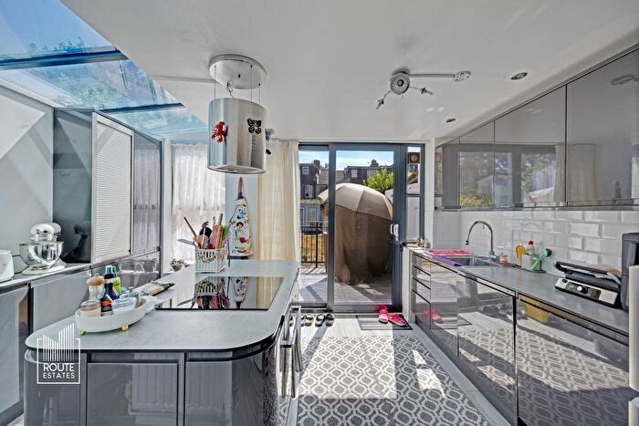 2 Bedroom Terraced House For Sale In Clarence Road, Waltham Forest, E17