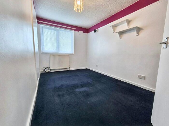 3 Bedroom Terraced House For Sale In Bunyan Avenue, Biddick Hall, South Shields, Tyne And Wear, NE34