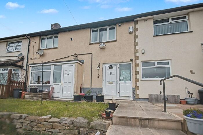 2 Bedroom Terraced House For Sale In Mixenden Close, Halifax, HX2