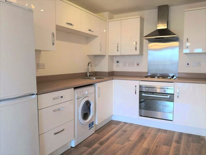 1 Bedroom Flat To Rent In Endeavour House, B Elmira Way, M5