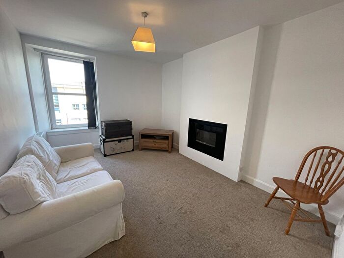 1 Bedroom Flat To Rent In H, Blackness Road, Dundee, DD2