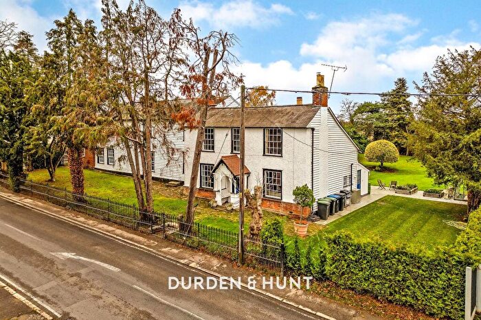 5 Bedroom Semi Detached House For Sale In Ongar Road, Fyfield, CM5