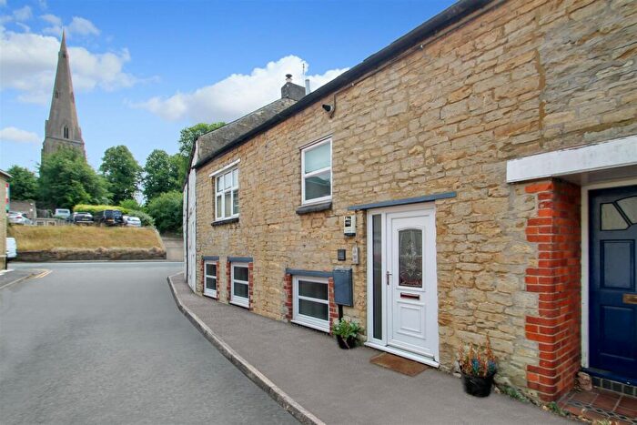 2 Bedroom Flat For Sale In Bridge Street, Raunds, NN9