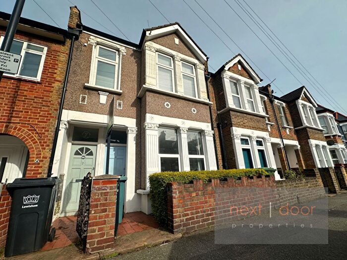 2 Bedroom Flat To Rent In Longhurst Road, Hither Green, SE13