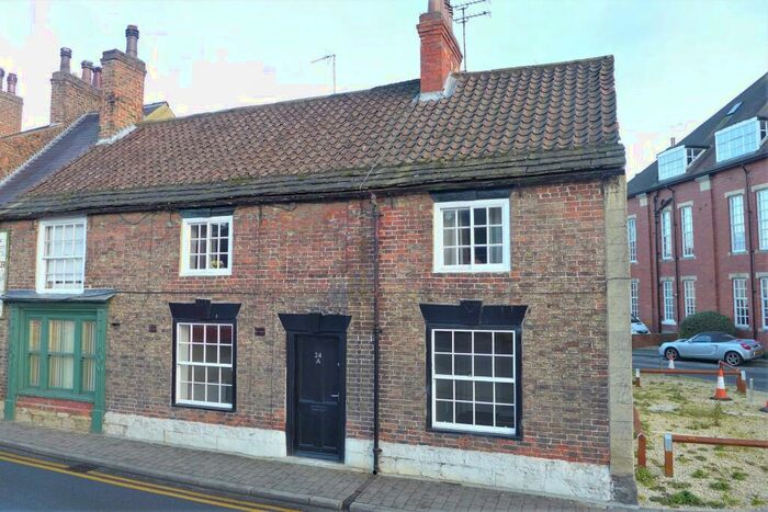 1 Bedroom Flat To Rent In Low Skellgate, Ripon, HG4