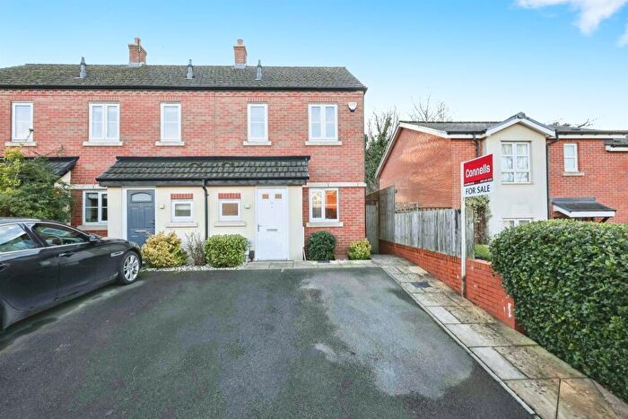 2 Bedroom End Of Terrace House For Sale In Springbank Road, Birmingham, B15