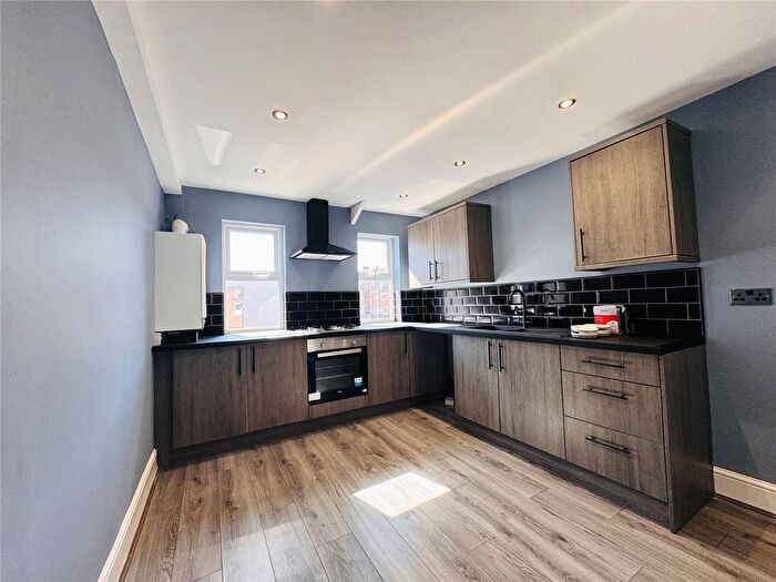 2 Bedroom Flat To Rent In Ravensworth Road, Dunston, Gateshead, NE11