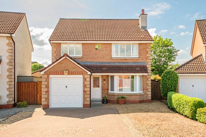 4 Bedroom Detached House For Sale In Alloway Wynd, Larbert, FK5