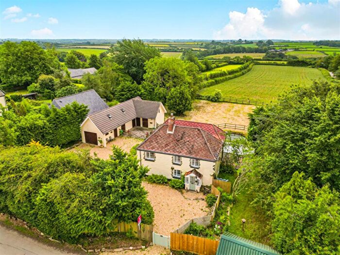 4 Bedroom Detached House For Sale In Riddlecombe, Chulmleigh, EX18