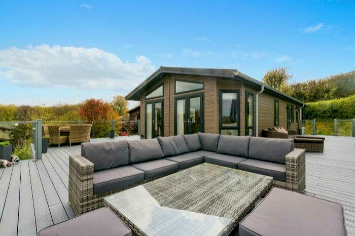 3 Bedroom Lodge For Sale In , The Thatches Holiday Village, Modbury, Ivybridge, Devon, PL21