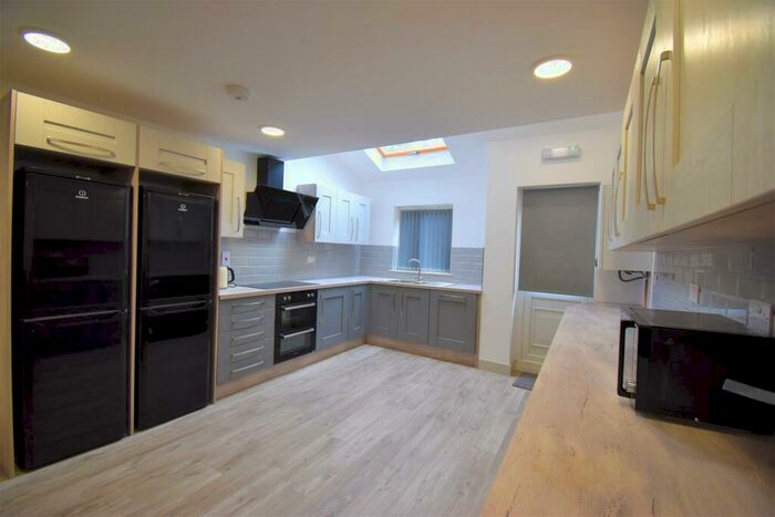 6 Bedroom Terraced House To Rent In Tiverton Road Selly Oak, B29