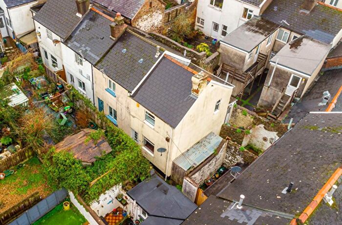1 Bedroom End Of Terrace House For Sale In Silver Street, Bideford, Devon, EX39