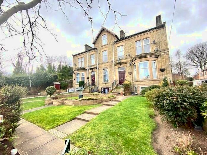1 Bedroom Apartment To Rent In Victoria Crescent, Barnsley, S75