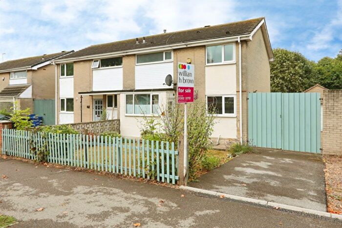 3 Bedroom Semi-Detached House For Sale In Sandy Lane, Belle Vue, Doncaster, DN4