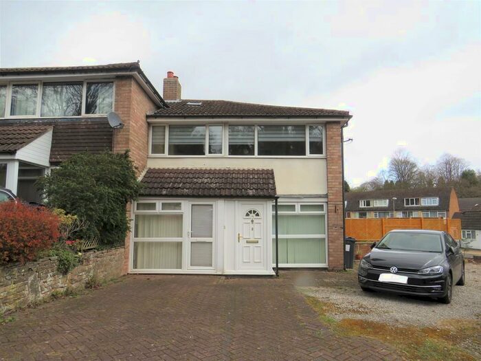3 Bedroom Semi-Detached House To Rent In Pages Close, Sutton Coldfield, B75